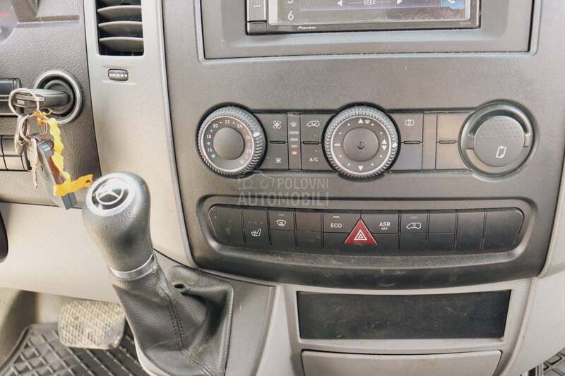 Mercedes Benz Sprinter 