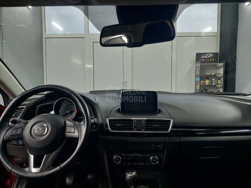 Mazda 3 SkyActiv G120