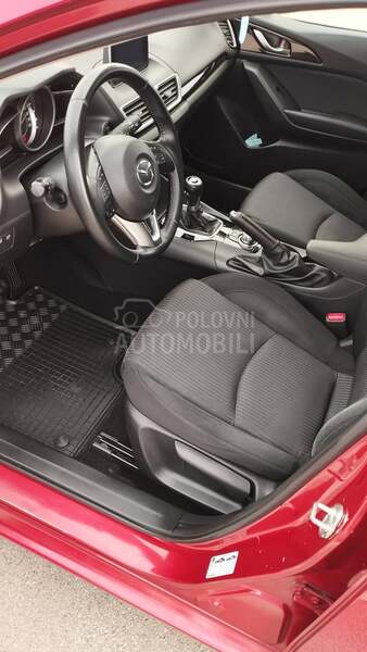 Mazda 3 SkyActiv G120