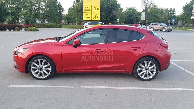 Mazda 3 SkyActiv G120