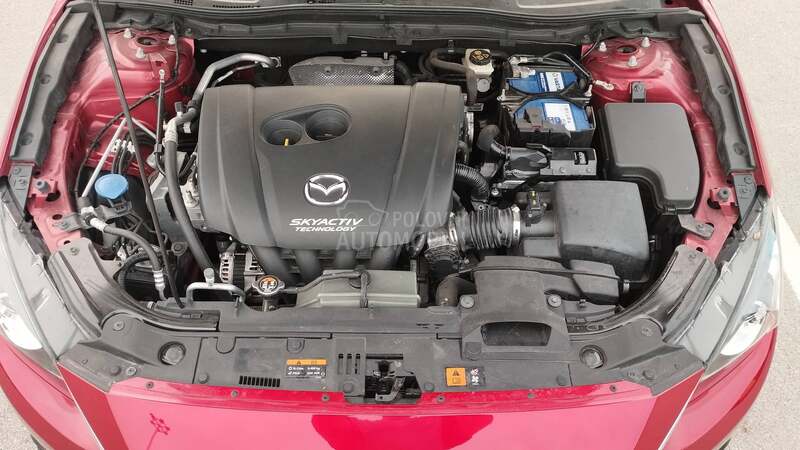 Mazda 3 SkyActiv G120