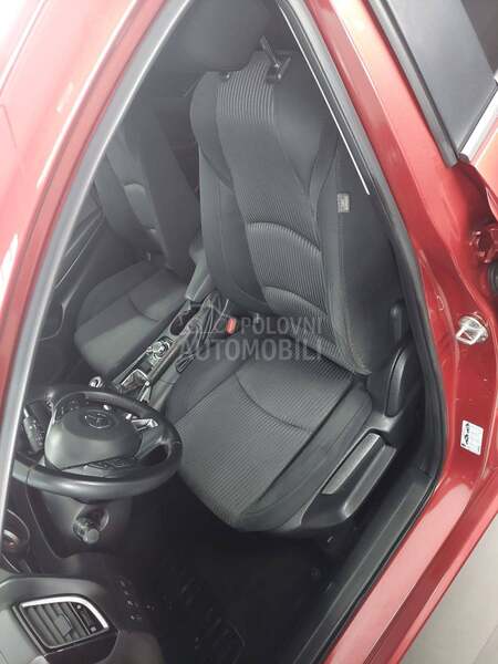 Mazda 3 SkyActiv G120