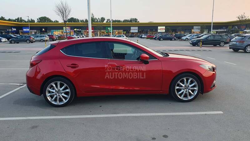 Mazda 3 SkyActiv G120