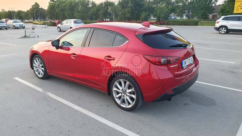 Mazda 3 SkyActiv G120