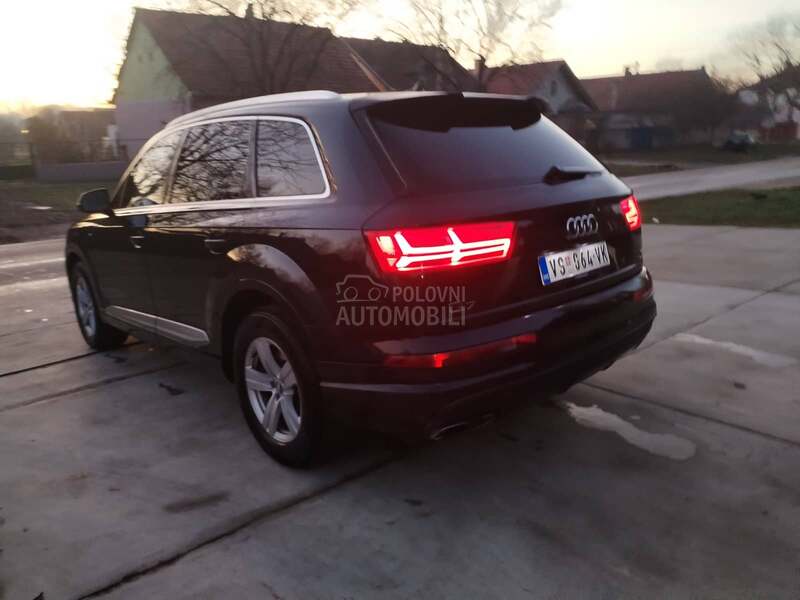 Audi Q7 3xSline