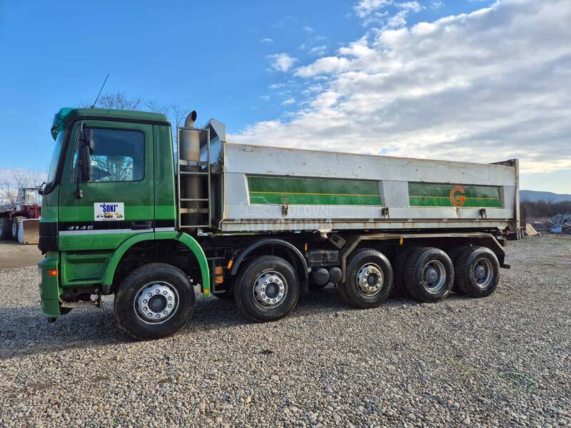 Mercedes Benz ACTROS 4446