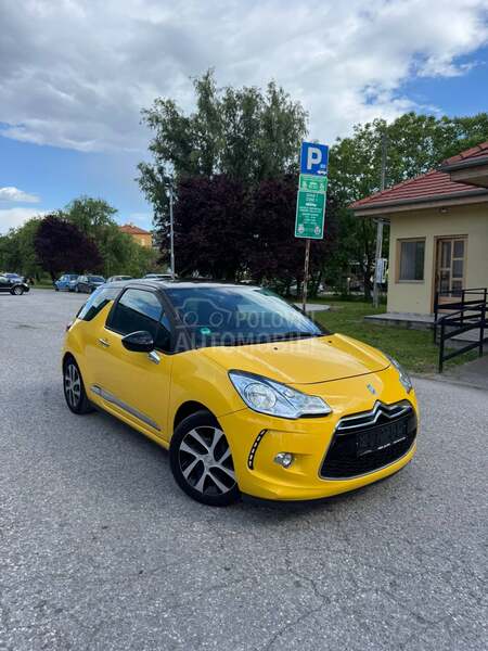 Citroen DS3 1.6HDi/NAVY/SO-CHIC