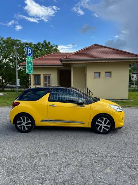 Citroen DS3 1.6HDi/NAVY/SO-CHIC
