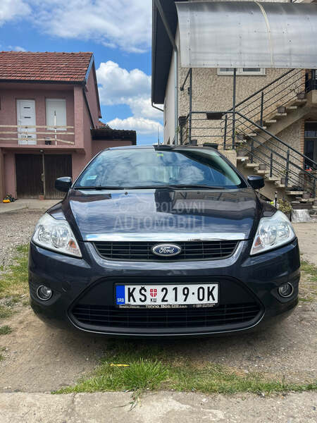 Ford Focus 1.6I TITANIUM