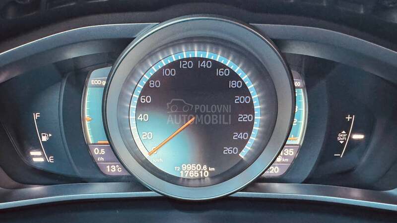 Volvo V40 2.0 D kinetic