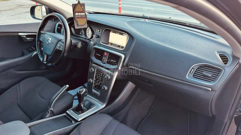 Volvo V40 2.0 D kinetic