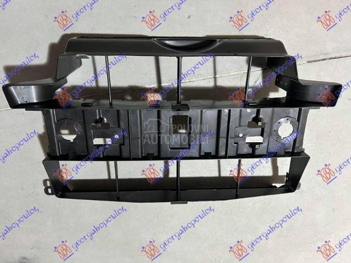 NOSAC HLADNJAKA SA USMERIVACEM