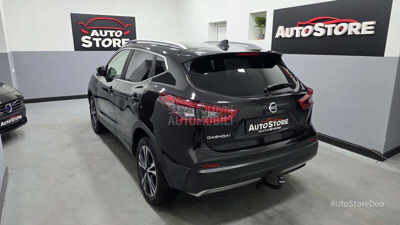 Nissan Qashqai 1.2 DIG-T N-connecta