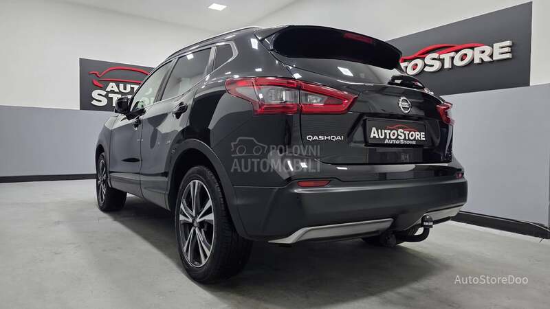 Nissan Qashqai 1.2 DIG-T N-connecta