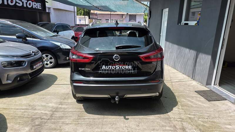 Nissan Qashqai 1.2 DIG-T N-connecta