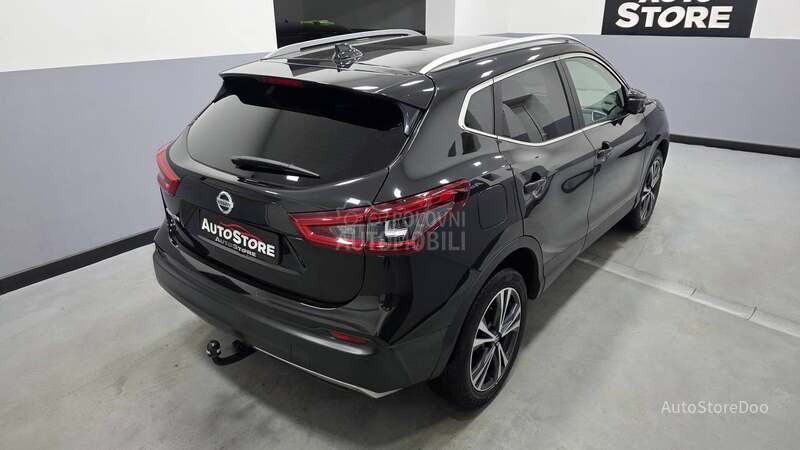 Nissan Qashqai 1.2 DIG-T N-connecta