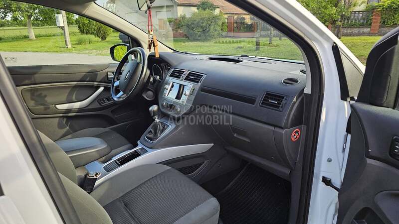 Ford Kuga 2.0 TDCI TITANIUM