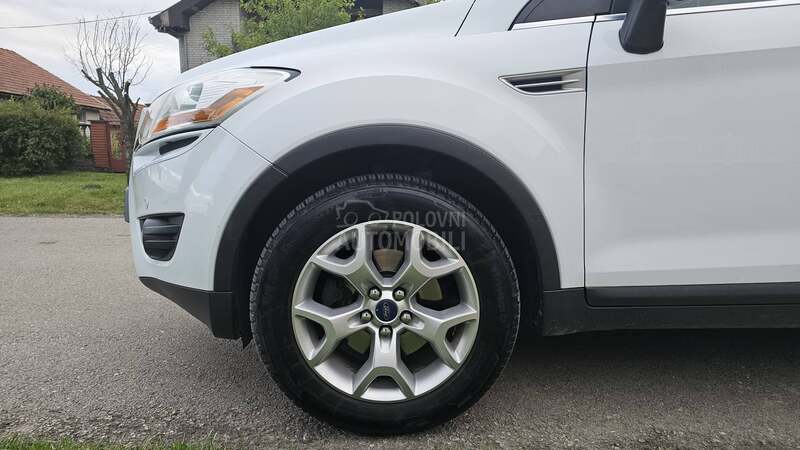 Ford Kuga 2.0 TDCI TITANIUM