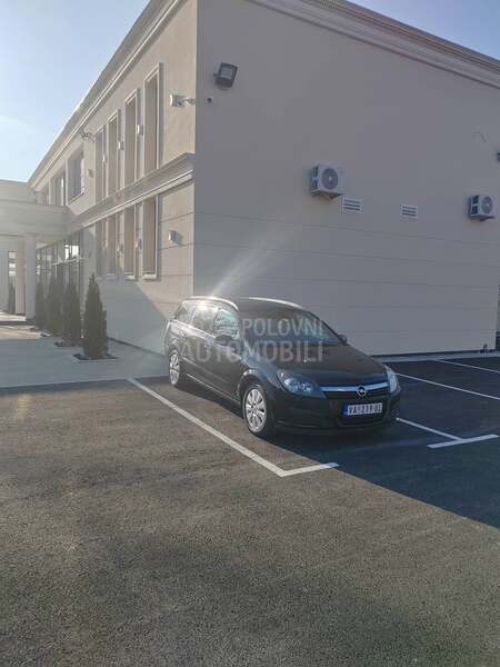 Opel Astra H 