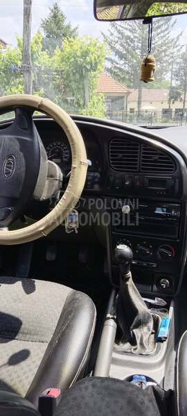 Kia Spectra 1,6