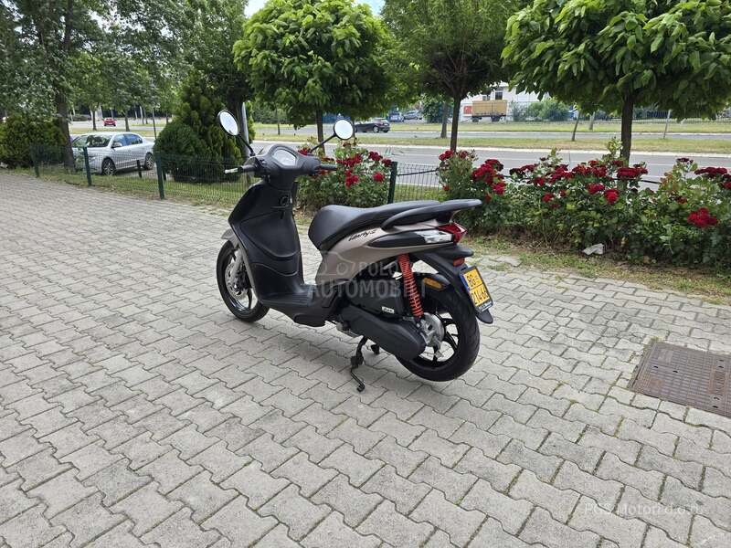 Piaggio Liberty 50 Iget Sport