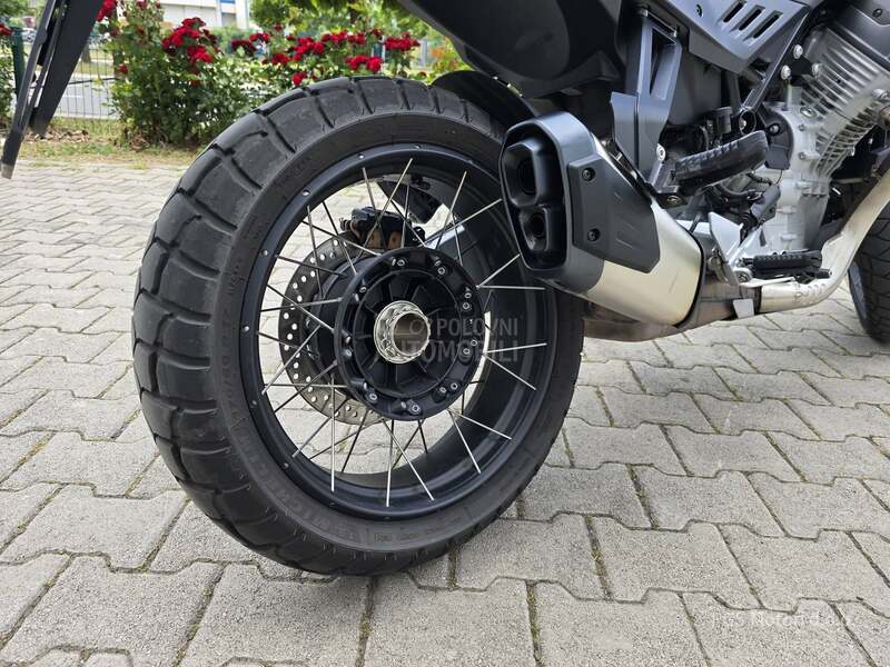 Moto Guzzi V100 STELVIO