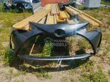 Branik za Toyota Yaris