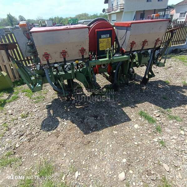 Nodet Pneumassem Planter