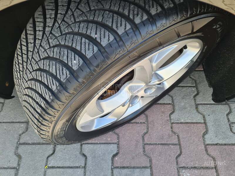 Peugeot 508 2.0 HDI PREMIUM