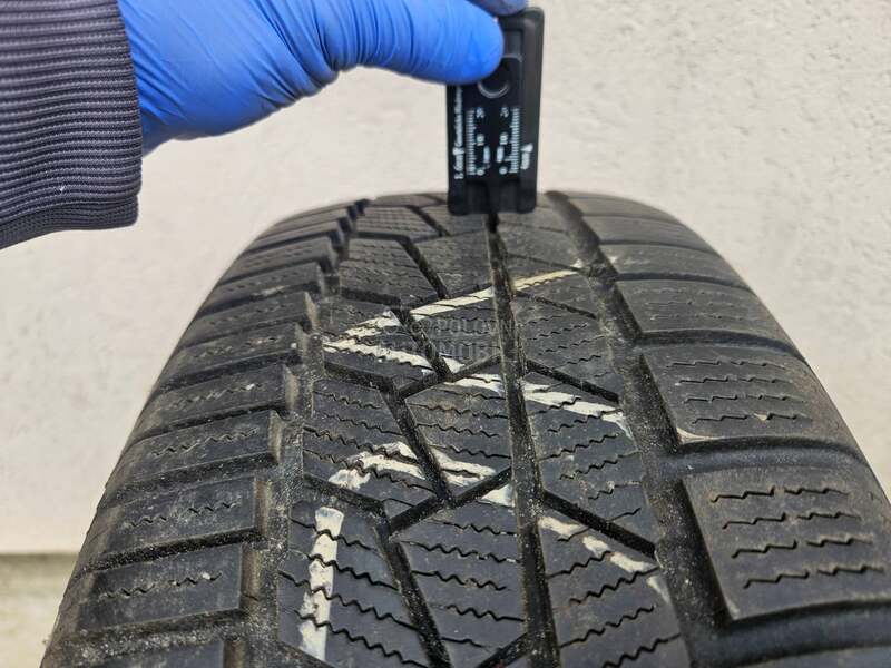 Continental 195/60 R16 Zimska