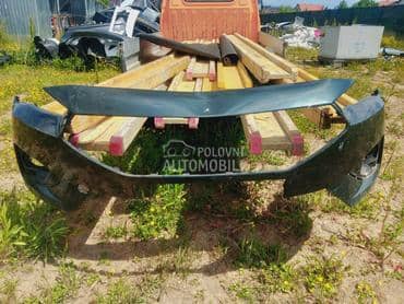 Branik za Seat Tarraco