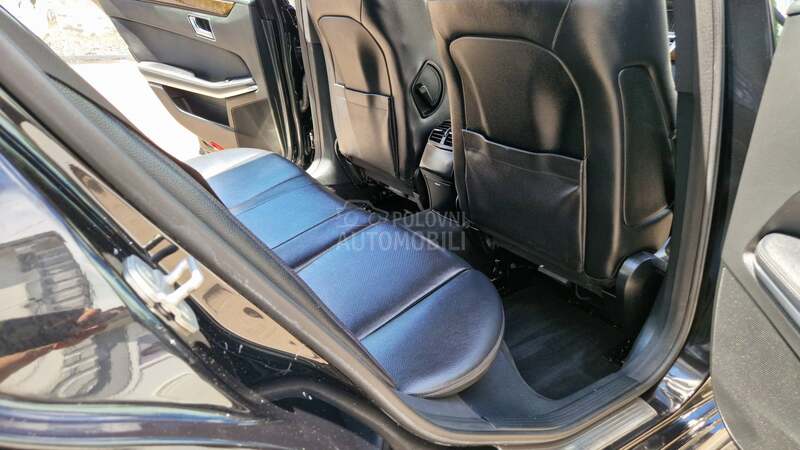 Mercedes Benz E 200 220 elegance