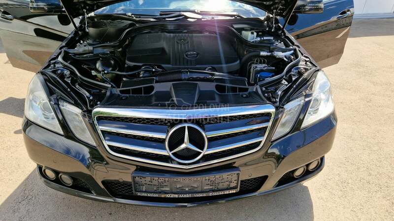 Mercedes Benz E 200 220 elegance