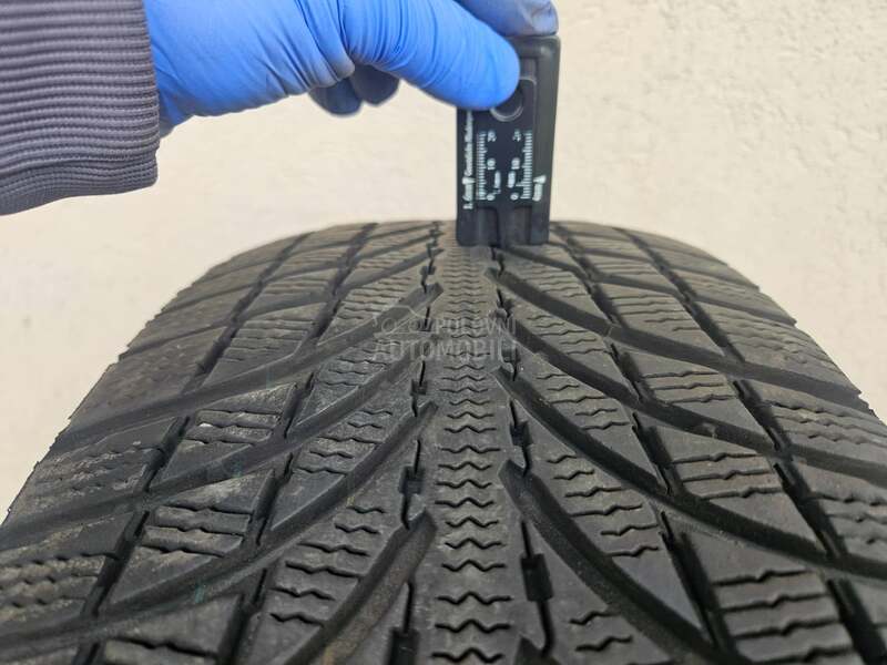 Michelin 235/65 R17 Zimska