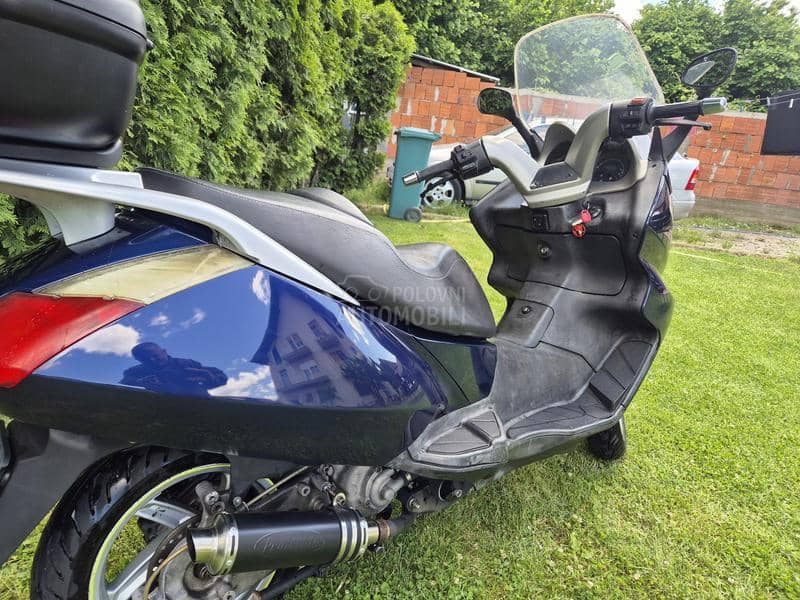 Aprilia atlantic 250