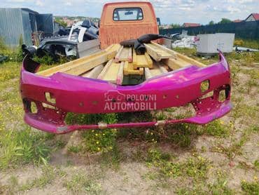 Branik za Toyota Corolla