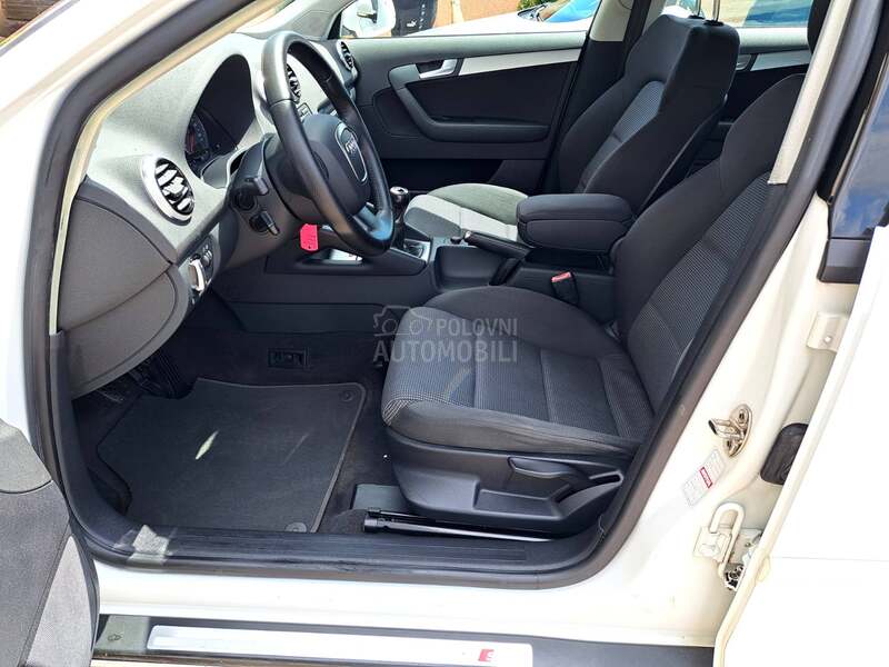 Audi A3 1.6 TDI S line
