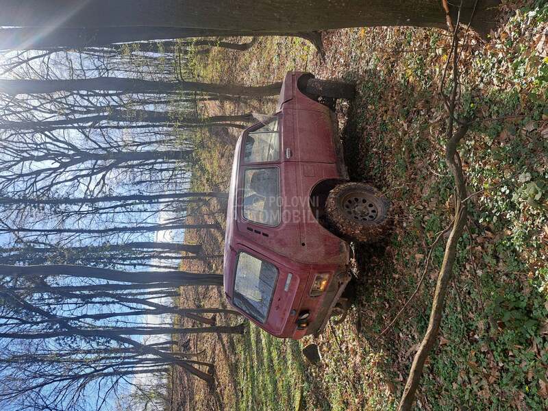 Lada Niva 
