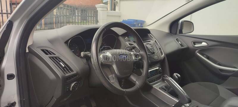 Ford Focus TITANIUM