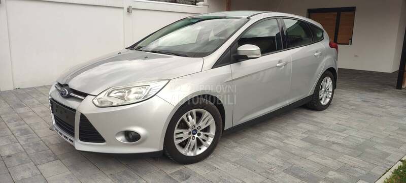Ford Focus TITANIUM