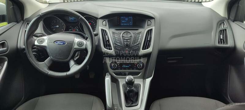 Ford Focus TITANIUM