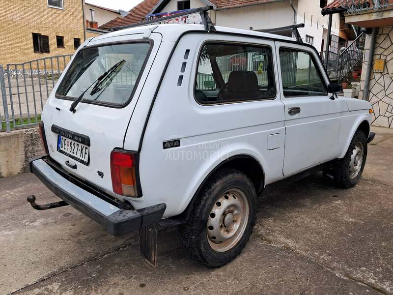 Lada Niva 