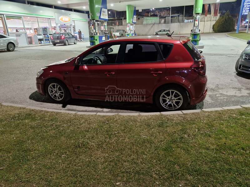 Kia cee`d 