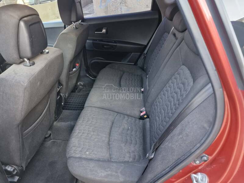 Kia cee`d 