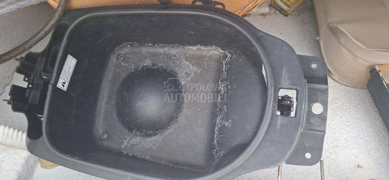 aprilia mojito delovi