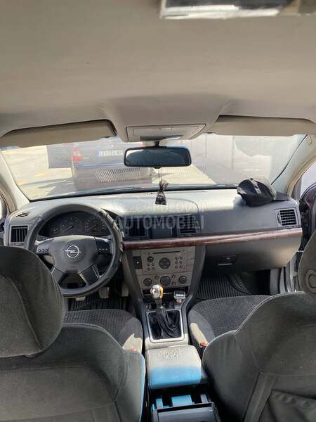 Opel Vectra C 2.2 DTI