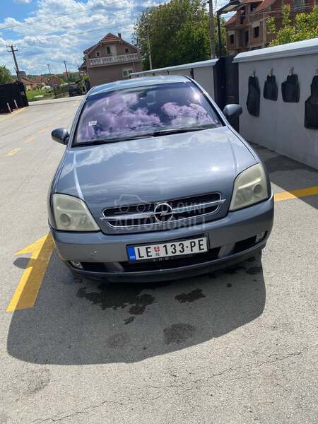 Opel Vectra C 2.2 DTI
