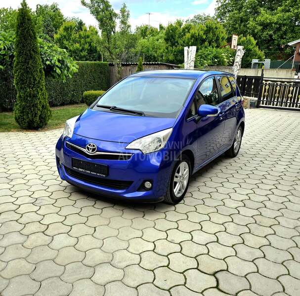 Toyota Verso-S 1.33i  N.A.V.I/PANO