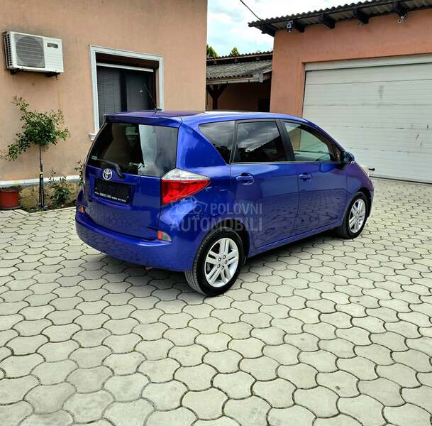 Toyota Verso-S 1.33i  N.A.V.I/PANO
