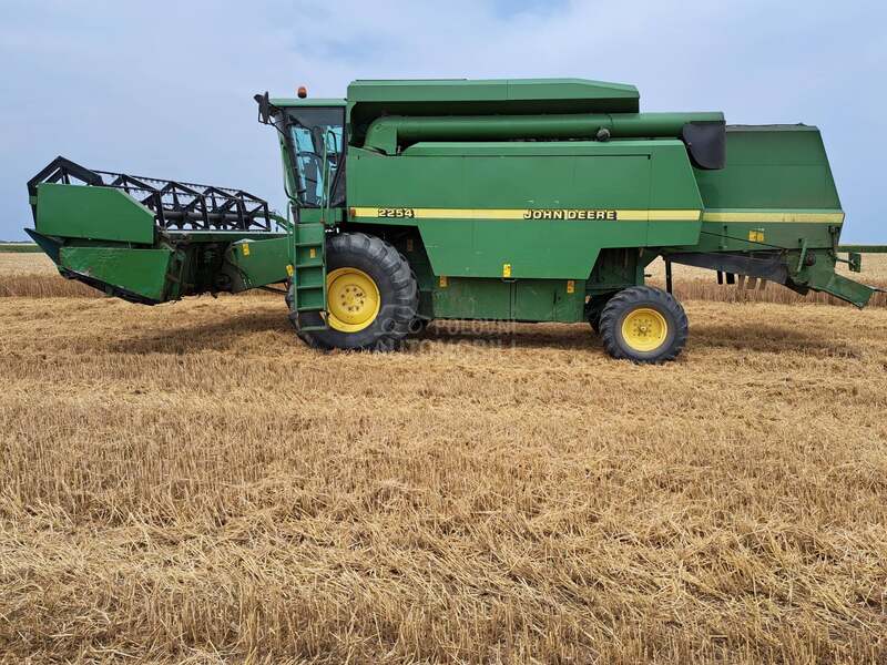 Kuhn Maxima